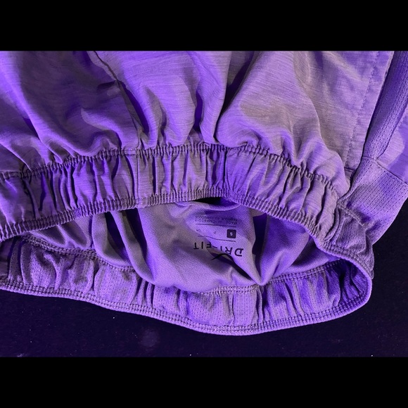 Reflective Nike Dri-Fit shorts - Picture 3 of 4